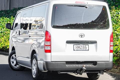 2014 Toyota Hiace ZL 5 Door - Thumbnail