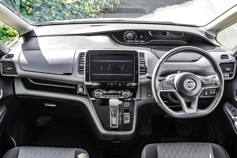 2020 Nissan Serena Hybrid - Thumbnail