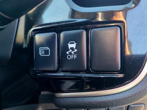 2013 Mitsubishi Outlander PHEV 4WD - Thumbnail