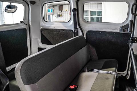 2020 Nissan NV200 6 Seater - Thumbnail