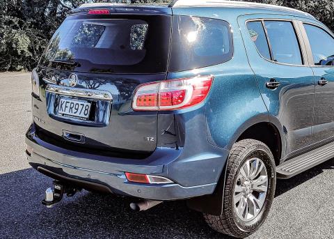 2016 Holden Trailblazer LTZ 7 Seater - Thumbnail