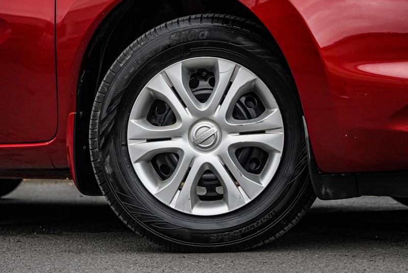 2014 Nissan Note 5 Door