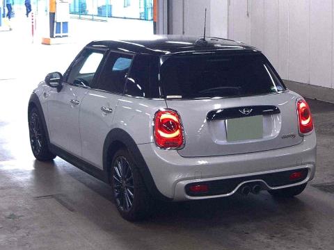 2016 Mini Cooper - Thumbnail