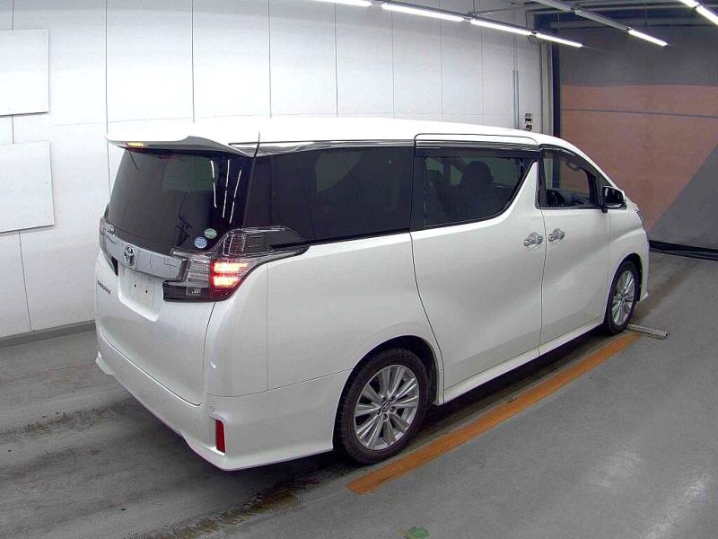 2015 Toyota Vellfire 2.5Z