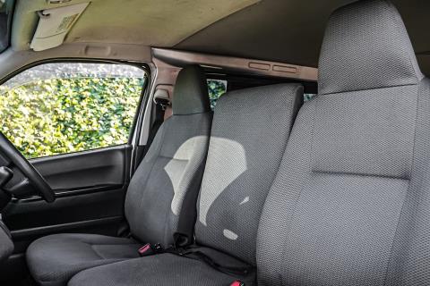 2019 Toyota Hiace ZL 5 Door - Thumbnail