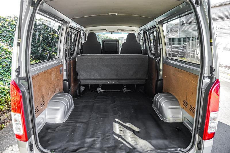 2019 Toyota Hiace ZL 5 Door