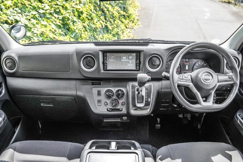 2022 Nissan NV350 / Caravan 5 Door