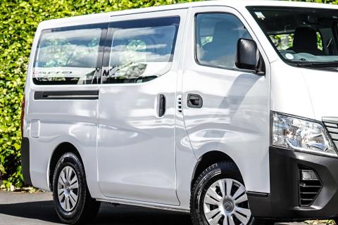 2022 Nissan NV350 / Caravan 5 Door - Thumbnail