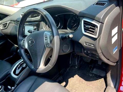 2016 Nissan X-trail 4WD 7 Seater - Thumbnail