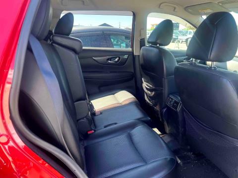 2016 Nissan X-trail 4WD 7 Seater - Thumbnail