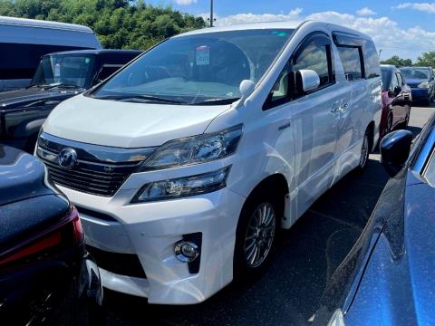 2014 Toyota Vellfire Hybrid ZR 4WD - Thumbnail