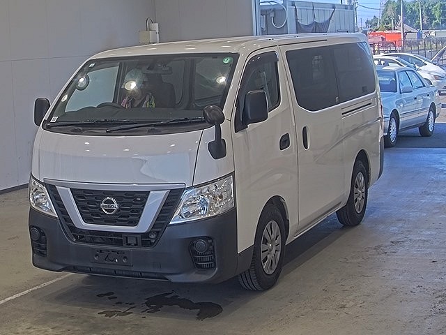 2020 Nissan NV350 5 Door
