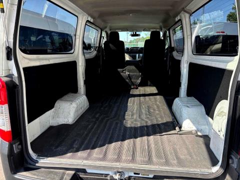 2020 Nissan NV350 5 Door - Thumbnail