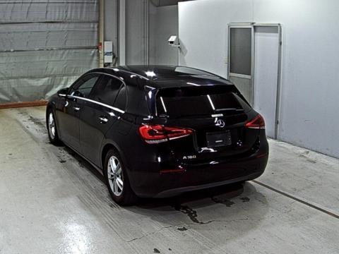 2020 Mercedes Benz A 180 - Thumbnail