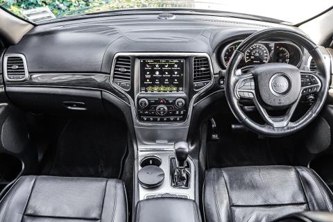 2019 Jeep Grand Cherokee Overland - Thumbnail