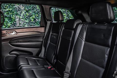 2019 Jeep Grand Cherokee Overland - Thumbnail