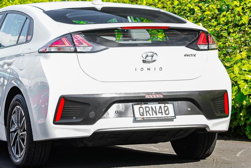 2022 Hyundai IONIQ EV 38kWh
