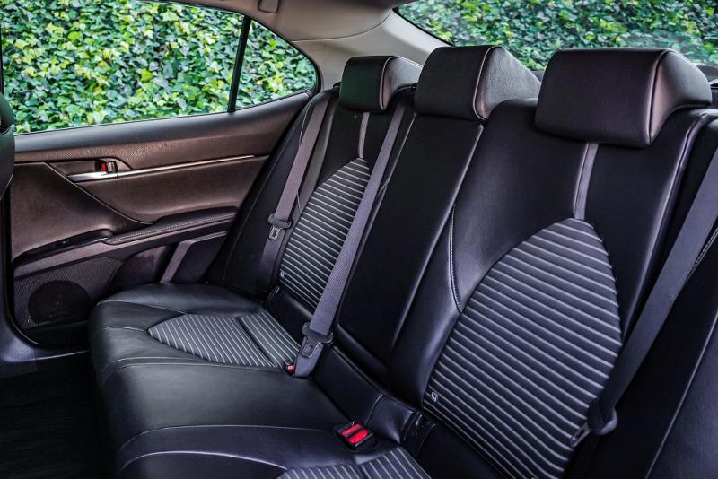 2019 Toyota Camry Hybrid