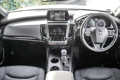 2020 Toyota Crown RS Hybrid - Thumbnail