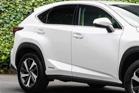 2019 Lexus NX 300h - Thumbnail