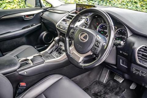 2019 Lexus NX 300h - Thumbnail