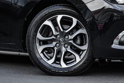 2018 Mazda 2 / Demio - Thumbnail