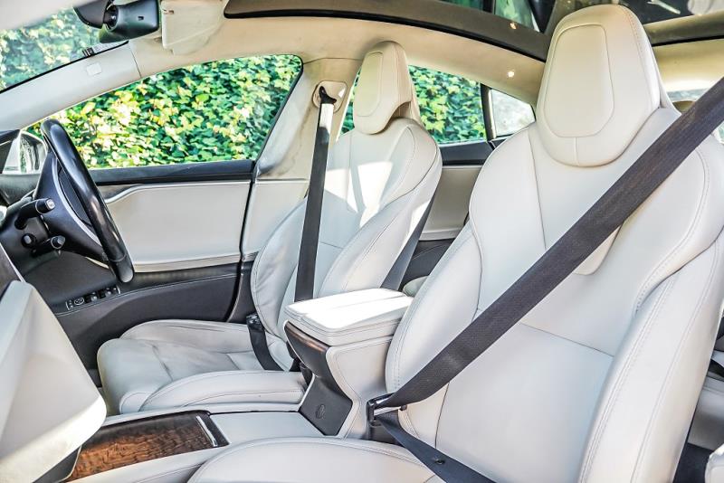 2018 Tesla Model S 75D AWD