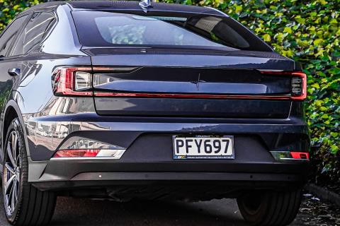 2022 Polestar 2 LRSM 78kWh - Thumbnail
