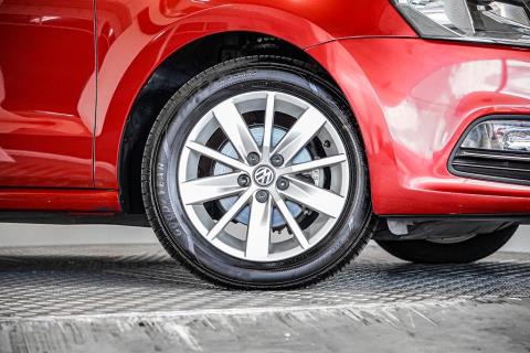 2014 Volkswagen Polo TSI 5 Door - Thumbnail