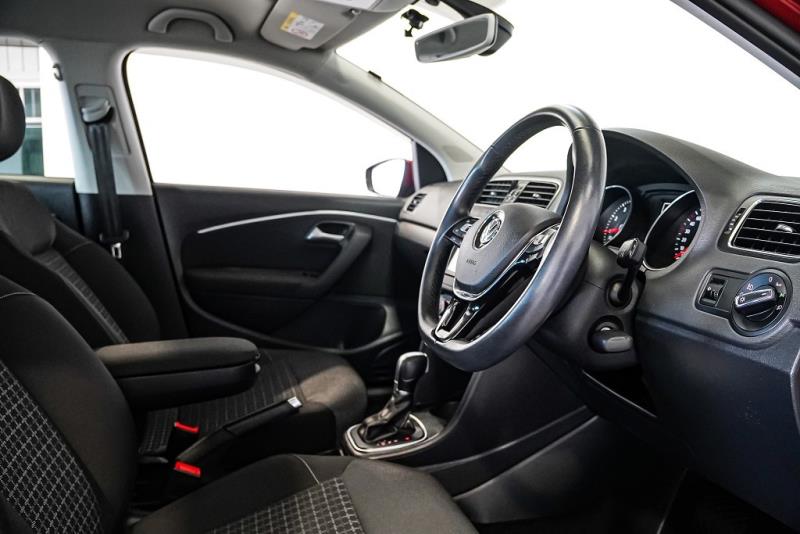 2014 Volkswagen Polo TSI 5 Door