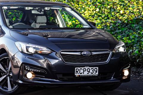 2017 Subaru Impreza 2.0i-S Sport - Thumbnail
