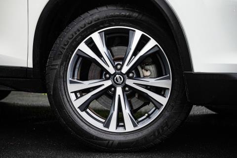 2017 Nissan X-Trail 4WD 7 Seater - Thumbnail