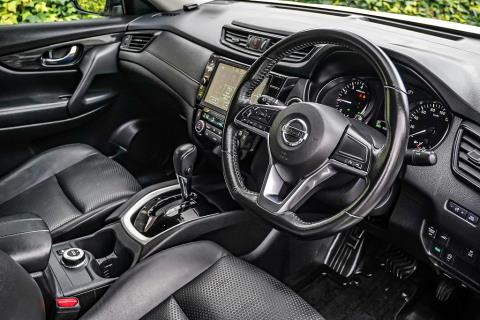 2017 Nissan X-Trail 4WD 7 Seater - Thumbnail