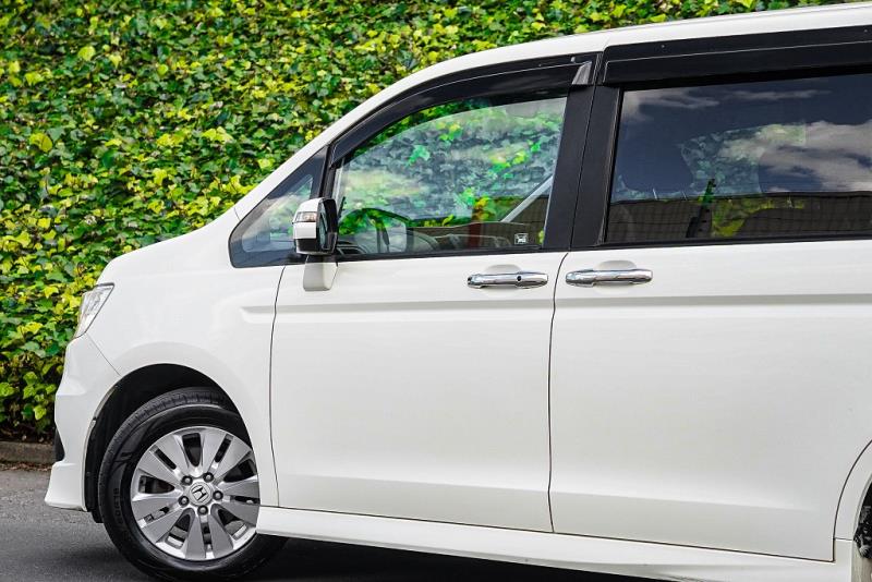 2011 Honda Step Wagon