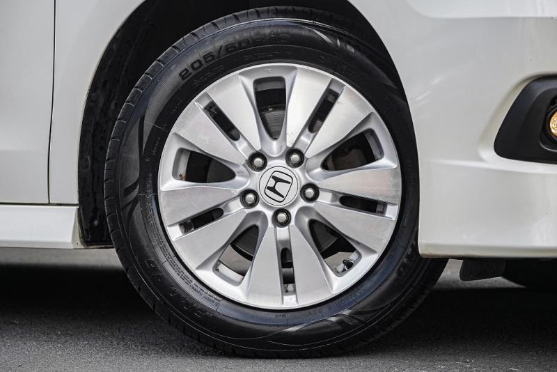 2011 Honda Step Wagon