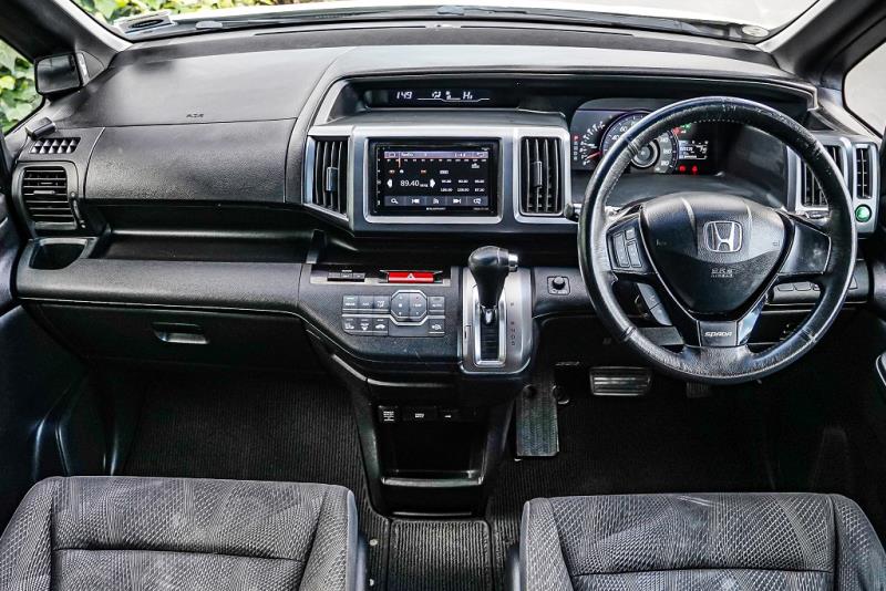2011 Honda Step Wagon