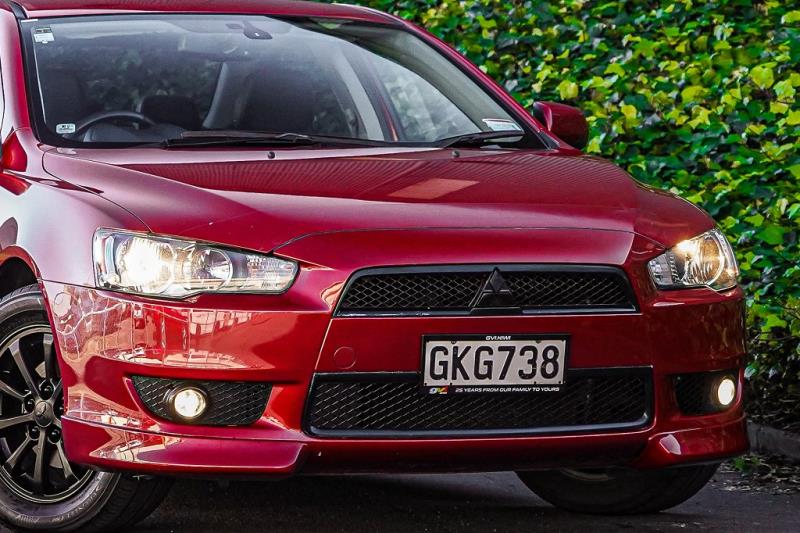 2012 Mitsubishi Lancer Sedan