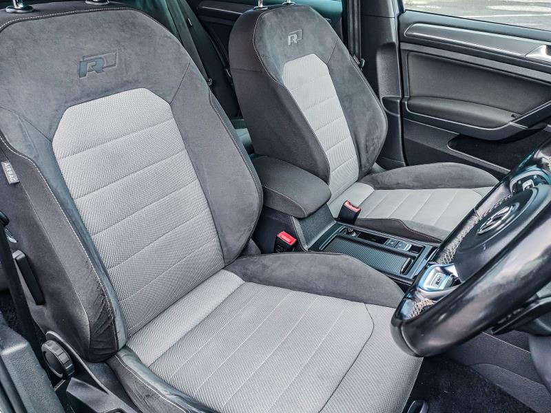2015 Volkswagen Golf TSI Wagon R Line