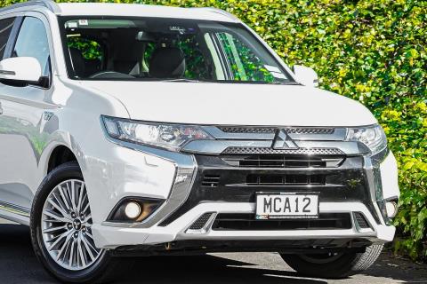 2019 Mitsubishi Outlander XLS PHEV - Thumbnail