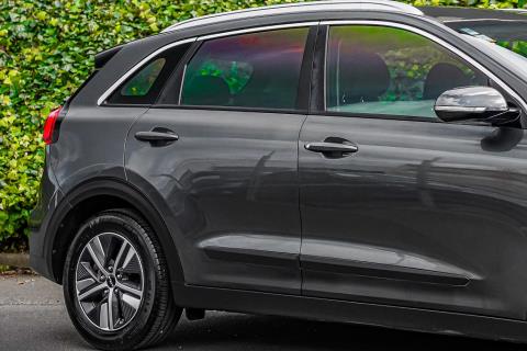 2022 Kia Niro LX Hybrid - Thumbnail
