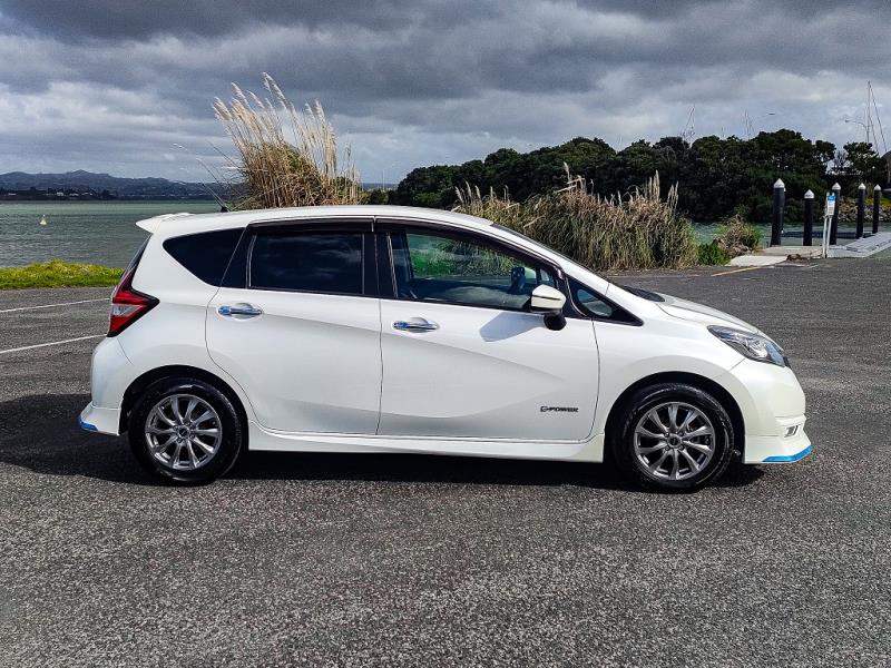 2017 Nissan Note e-Power Hybrid