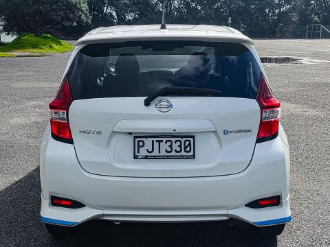 2017 Nissan Note e-Power Hybrid - Thumbnail
