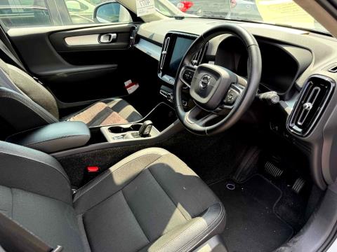 2018 Volvo XC40 T4 - Thumbnail