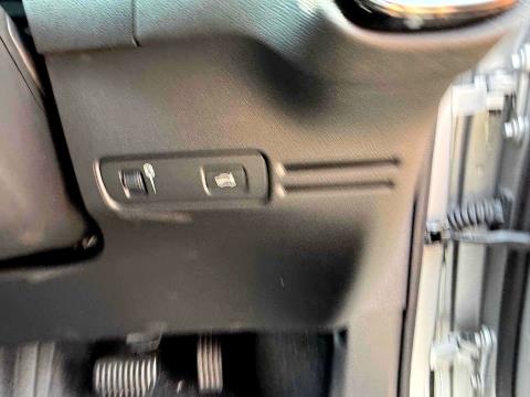 2018 Volvo XC40 T4 - Thumbnail