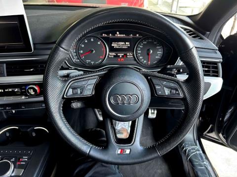 2017 Audi A4 2.0TFSI S Line - Thumbnail