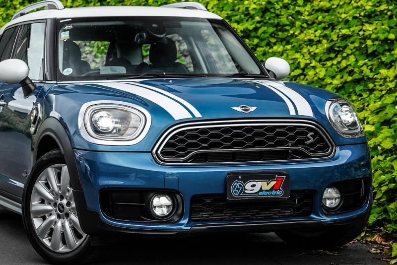 2017 Mini Cooper SE Crossover All 4