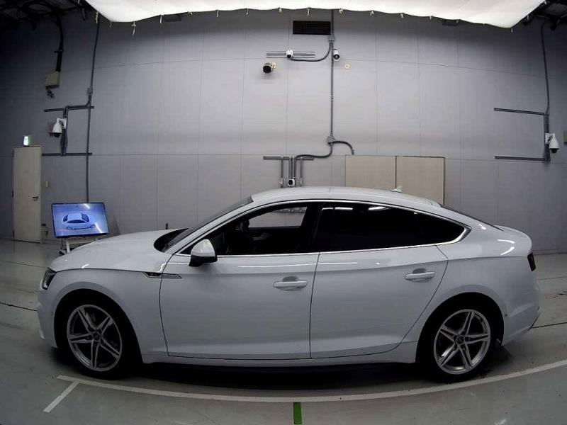 2019 Audi A5 40tfsi S Line