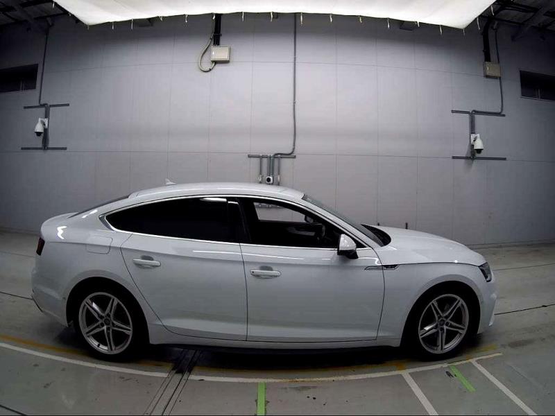 2019 Audi A5 40tfsi S Line