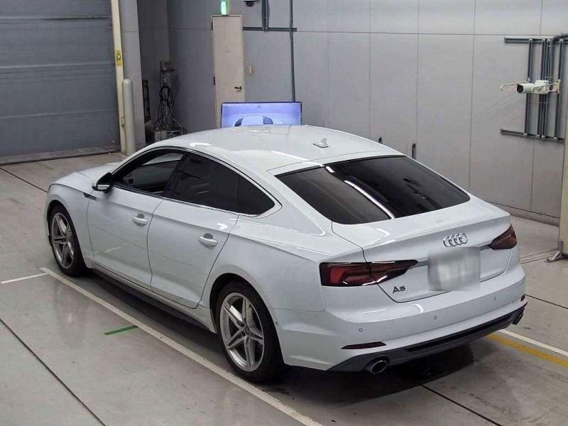 2019 Audi A5 40tfsi S Line