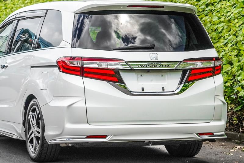 2015 Honda Odyssey Absolute 20th Ann